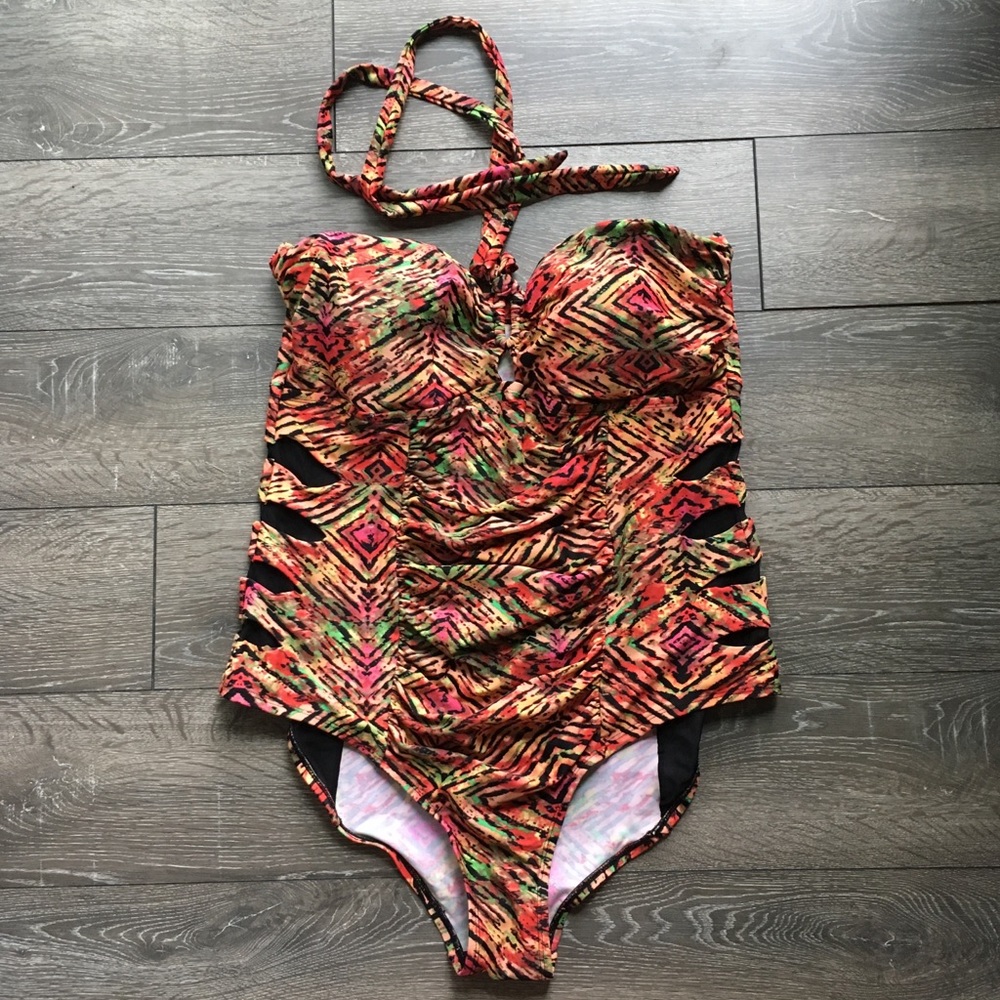 Forever 21 plus swimsuit